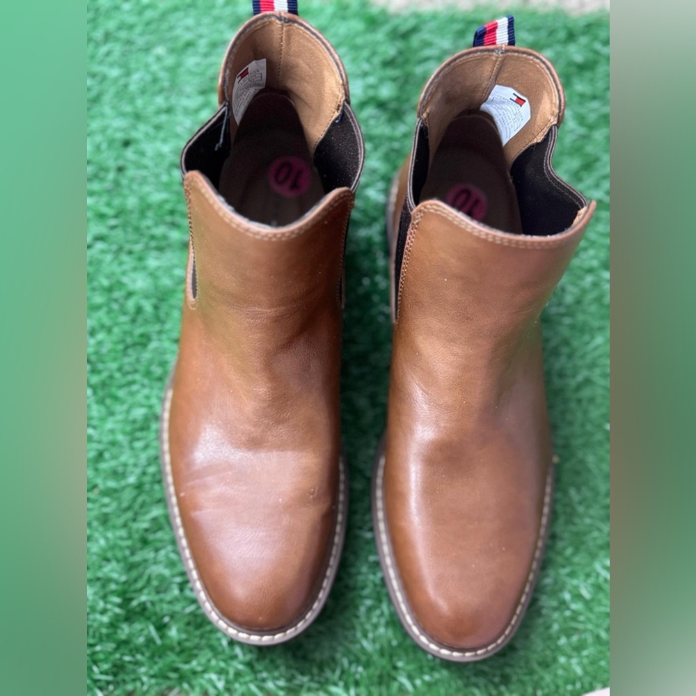 Tommy Hilfiger Men's Brown Leather Boots‎ Size 10
